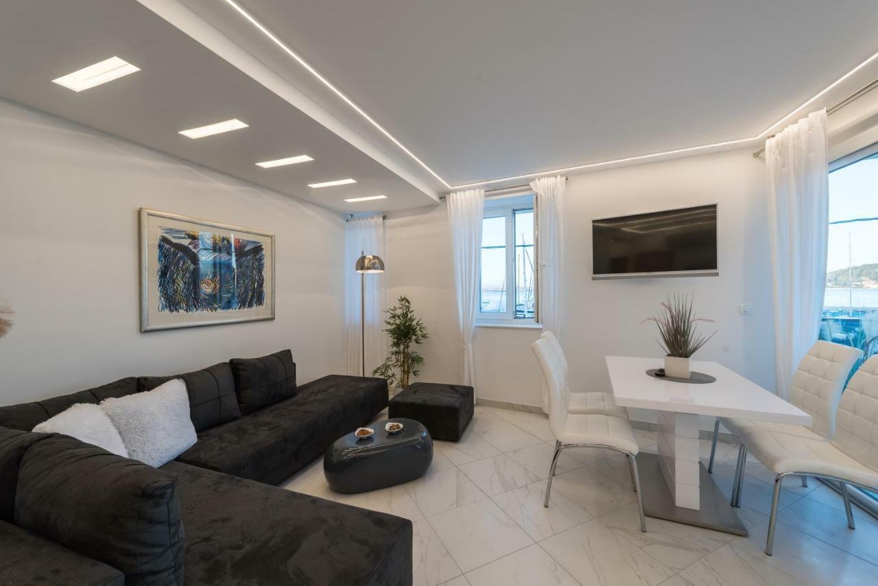 Good Life Apartman Preko Kültér fotó