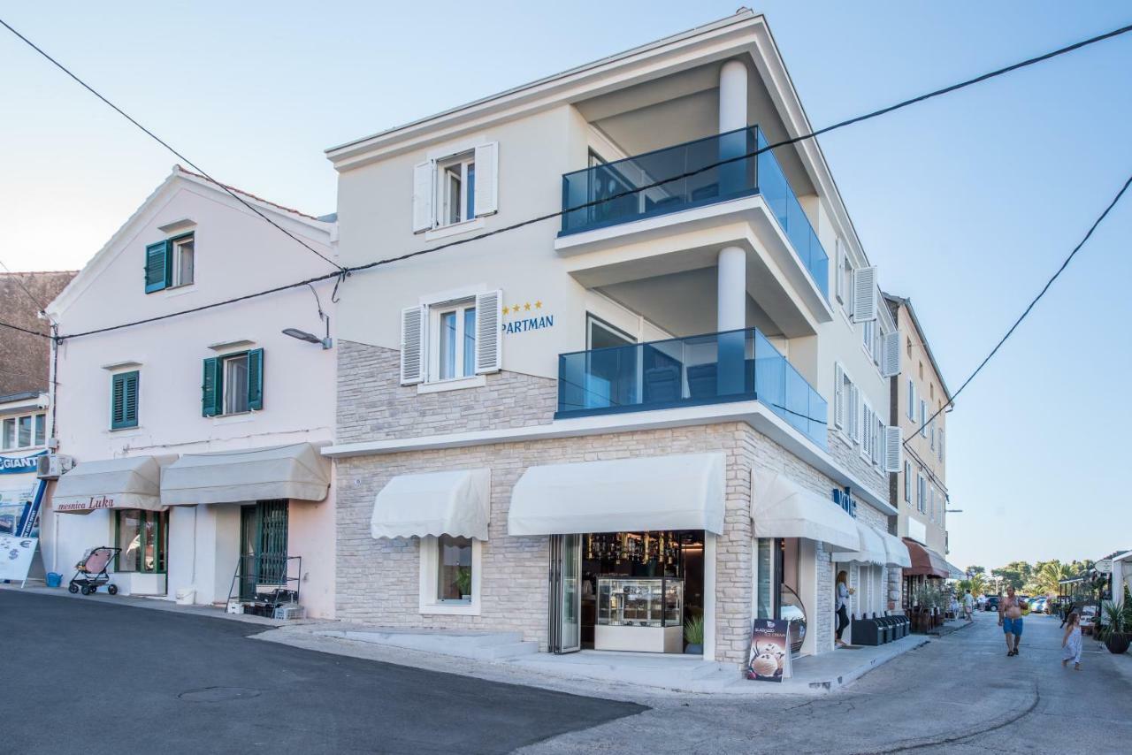 Good Life Apartman Preko Kültér fotó