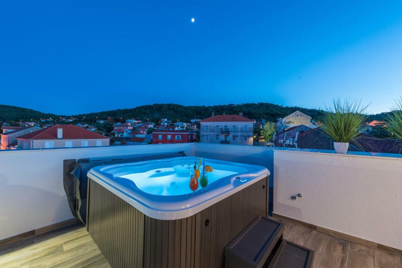 Good Life Apartman Preko Kültér fotó